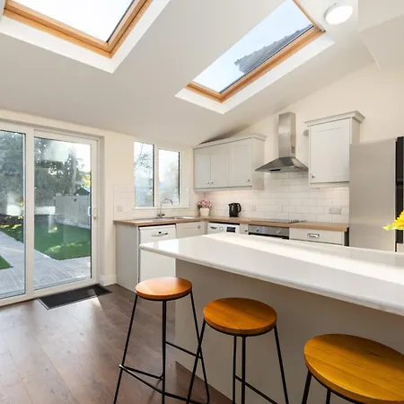 Holiday home The Manor 4 Bedrooms Sleeps 7 Maynooth